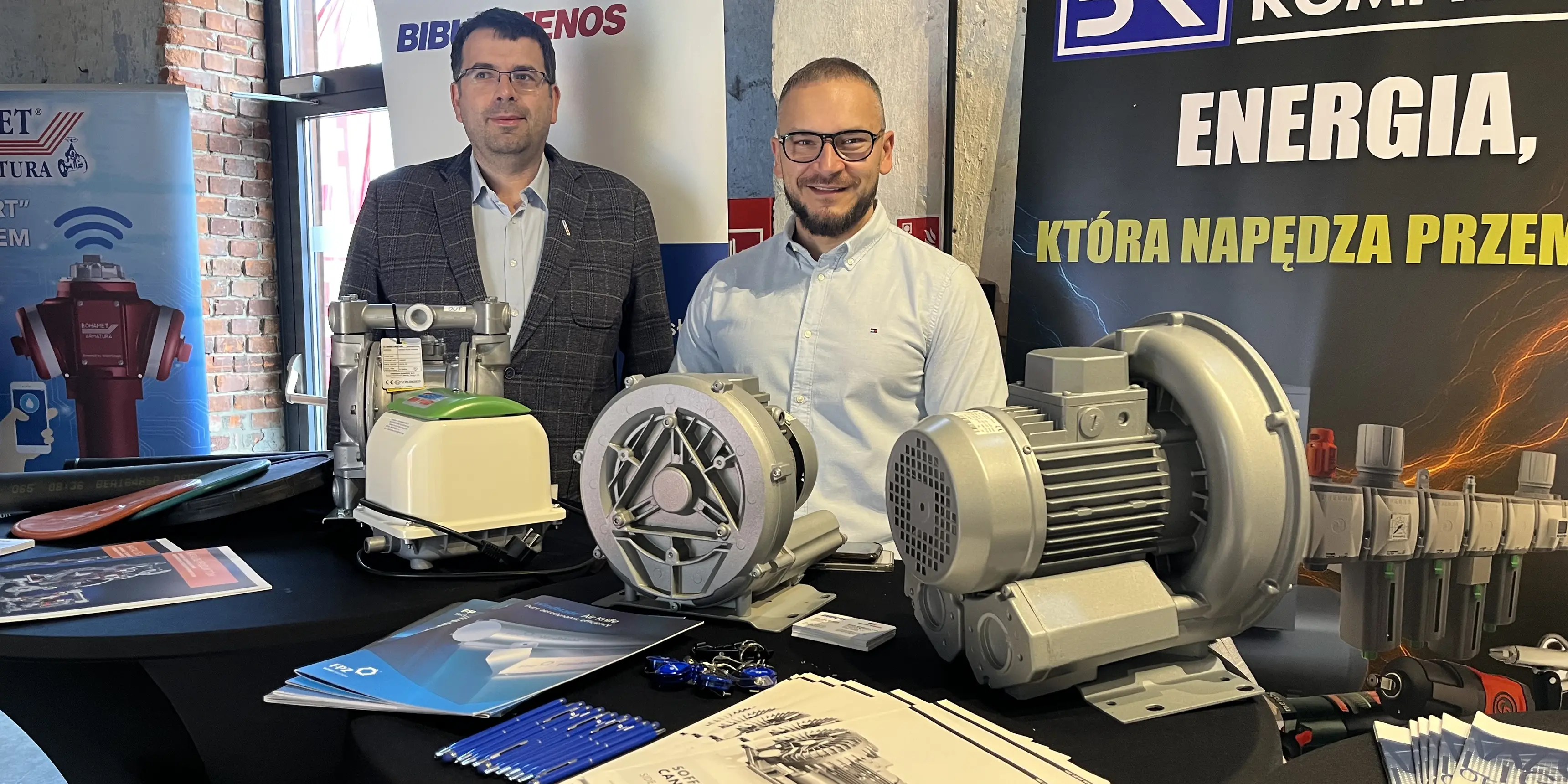 21EDD76D-2045-47D8-8152-2E3F2987DA8D