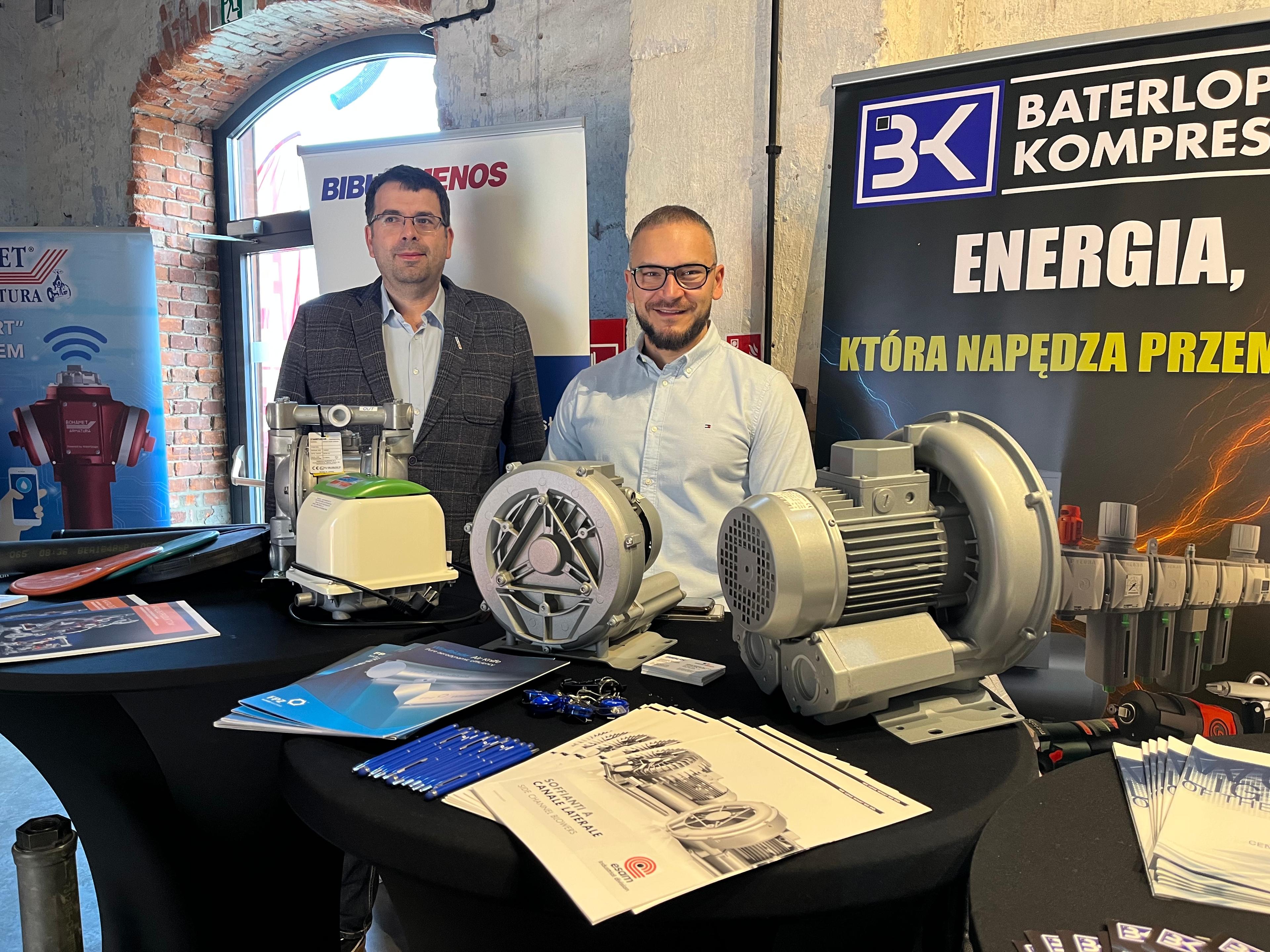 21EDD76D-2045-47D8-8152-2E3F2987DA8D