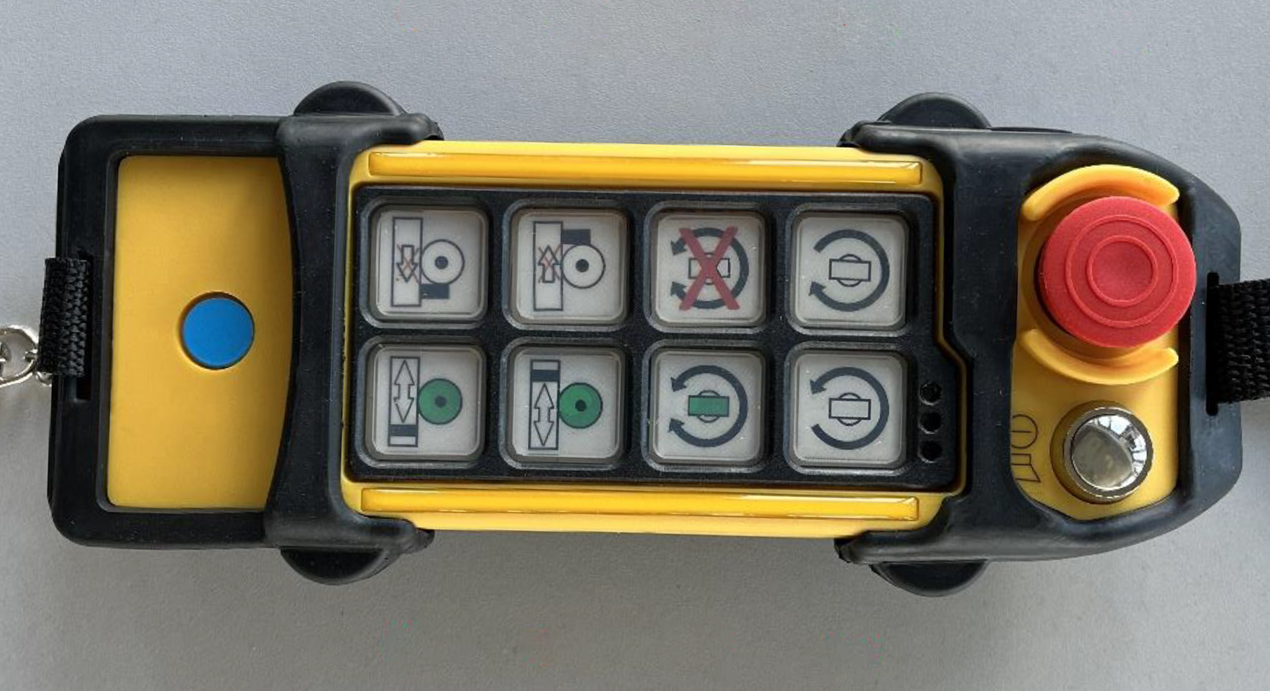 4-Pilot-radiowy-do-zdalnego-sterowania-pracą-obrotnika