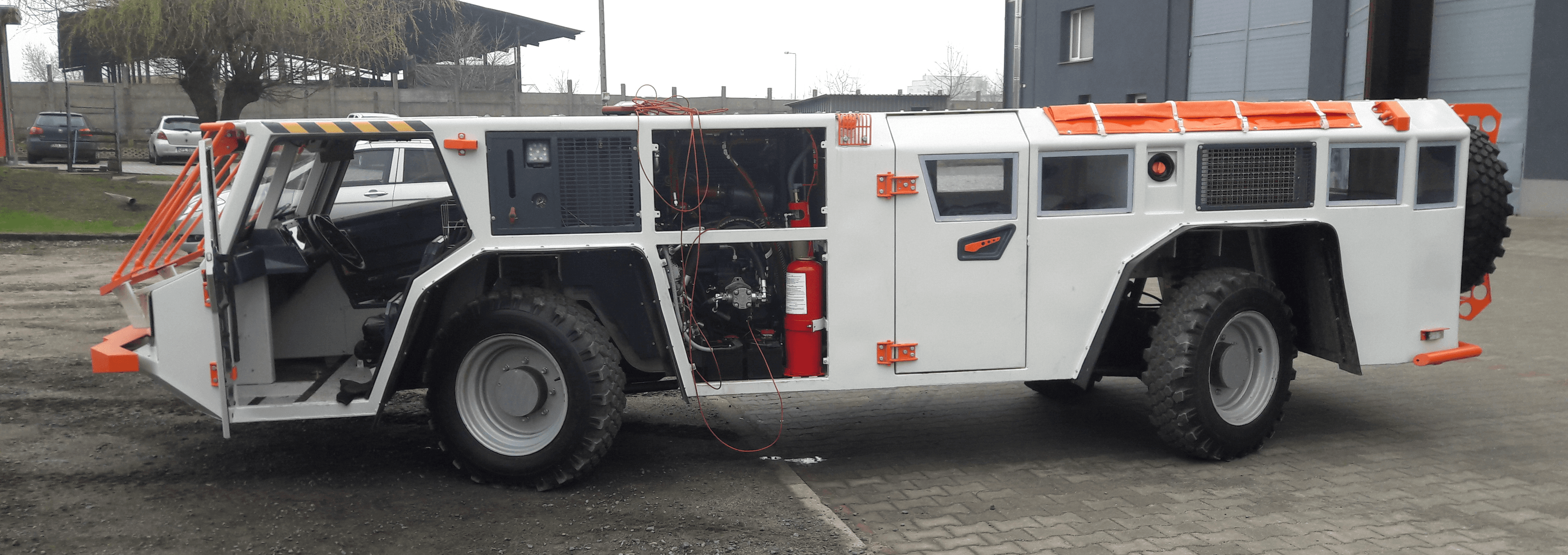 Sterowanie napędem jazdy w pojeździe transportowym DESIM dzięki systemowi Automotive PLUS+1